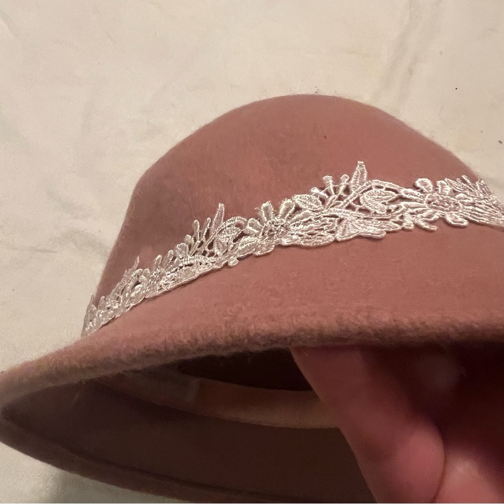 Elegant Pink Lace-Trimmed Women's Hat - Picture 5 of 10